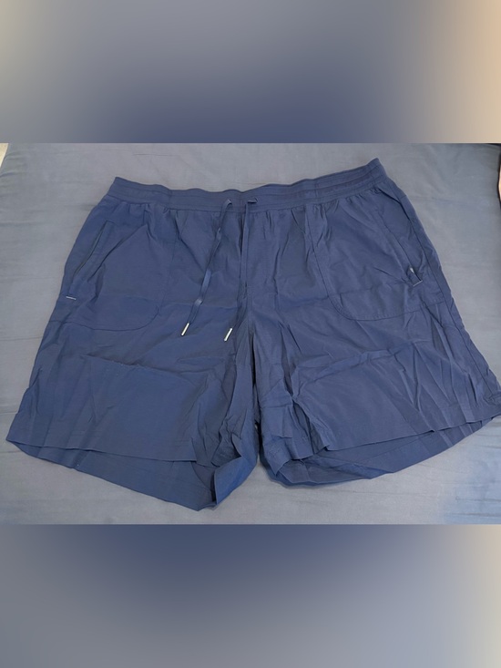 L.L. Bean Pants - L.L.Bean Navy Blue Women’s Vista Camp Shorts 2X